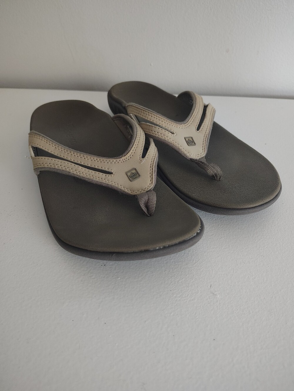 Spenco Women's Sz 9 Orthotic Flip Flop Sandals Brown Taupe Comfort Thong